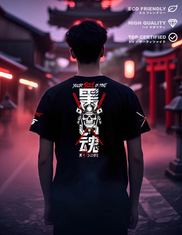 Model wearing a black streetwear T-shirt with a samurai skull design and red katanas, Japanese kanji reading “Black-V” and “Shinigami.” Eco-friendly, unisex, and high-quality Japanese-inspired fashion.